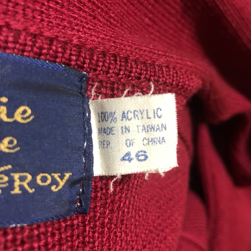 Vintage Bonnie Lee Leroy ladies Knit Cape Maroon Shaw 46 14/16 Womenβs Sweater - Picture 11 of 11